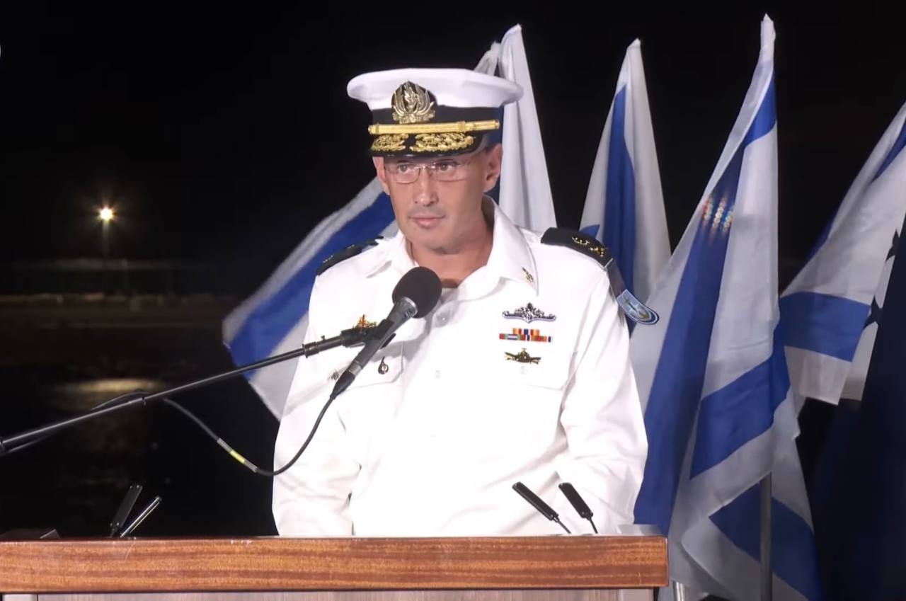 מפקד חיל הים, האלוף אייל הראל, בטקס הגעת הצוללת אח״י דרקון:...