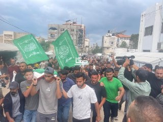 הבלתי מעורבים מקיימים כעת הלוויית ענק לבכיר החמאס אל-ביכ...
