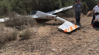 גבר נפצע קל בעת נחיתת חירום של מטוס קל סמוך לכביש 38, באזור יער...