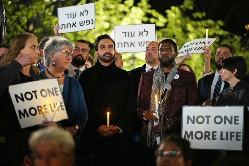 ראש עיריית ניו יורק ממדאני הגיע לטקס לציון 3 שנים ל-7 באוקטובר...