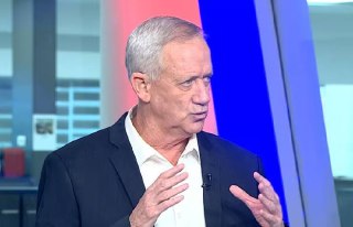 זעזוע במערכת הפוליטית | יו״ר כחול לבן, הרמטכ״ל ושר הביטחון...