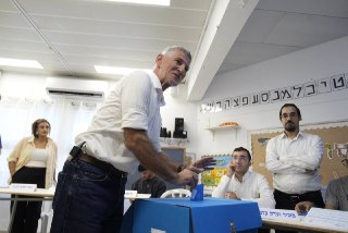 🔴 ראשי המפלגות הגיעו מוקדם: דרעי, בן גביר, יאיר גולן, עופר...