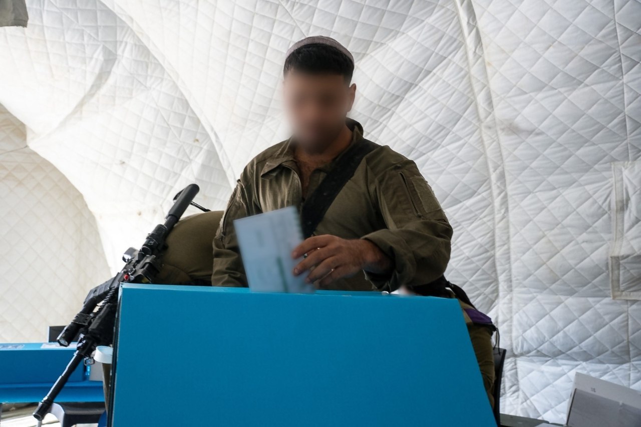 צה''ל: קרוב לחצי (48%) מהמשרתים כבר הצביעו, עליה של כמעט 4% מבחירות...