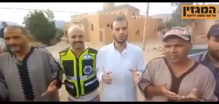 ‏מקומיים במרוקו מקיימים תפילה לעילוי נשמת הקורבנות ברעידה...