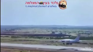 סרטון מלא של התרסקות מטוס איליושין-76 בזמן נחיתה בנמל התעופה...