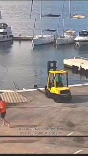 לפחות הוא יצא...