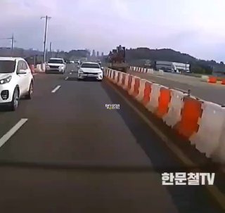 סין: כשל בלמים עצבני.. ...