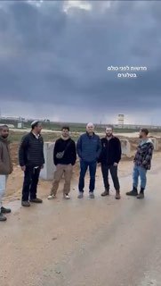 אנשי צו 9 חסמו גם היום את...