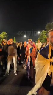 הפגנה לחסימת מעבר משאיות הסיוע לעזה...