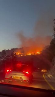 שריפה משתוללת בהרי צפת בעקבות המטח...