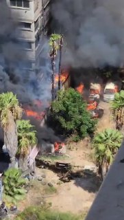 שריפה בתל אביב מוסך שעלה באש ברחוב חיי אדם....