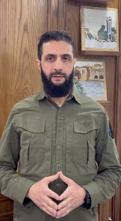 אבו מוחמד אל-ג'ולאני מפקד ארגון המורדים “היאת תחריר א-שאם”...