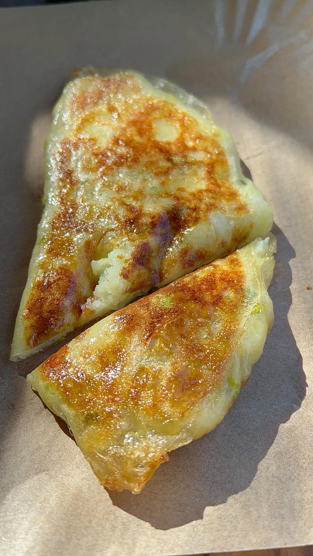 בוריק תפוחי אדמה מדפי אורז, כזה שהכנתי אותו ונזכרתי שסבתא שלי...