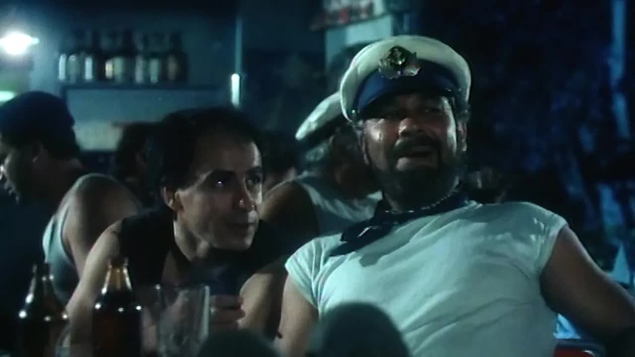 סצנה נהדרת מתוך סרט הקאלט 