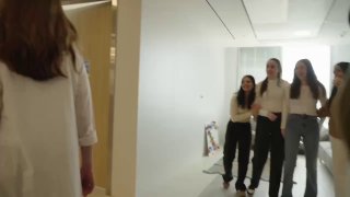 האיחוד המרגש: אגם ברגר פוגשת ארבעת התצפיתניות🎥: דובר צה''ל...