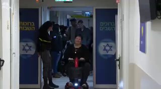 המפגש של אור עם המשפחה ...