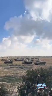 בפעם הראשונה.הצבא המצרי שולח מספר עצום של 
...