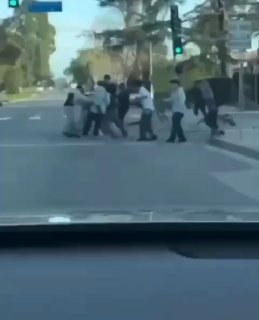 אנטישמיות בעולם: לפני זמן קצר ‏יהודי הותקף קשות על ידי ערבים...