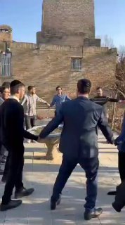 פורים בקהילה היהודית באיראן: רב הקהילה, יהודה גראמי, התפלל...