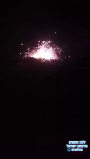 תיעוד: תקיפה של מחסני נשק של חיזבאללה בדרום לבנון....