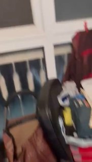 הנפילה באשקלון אזעקות צבע אדום ברקע...