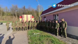 רוסיה ואוקראינה החליפו שבויים: 246 תמורת 246. אחד תמורת אחד, בלי...