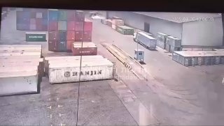 תיעוד הפיצוץ בבנדר עבאס | 20 הרוגים ויותר מ-600 פצועים בפיצוץ...