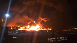 באיראן לא מצליחים להשתלט על האש ...