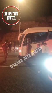 כביש 65 חסום לכל הכיוונים...