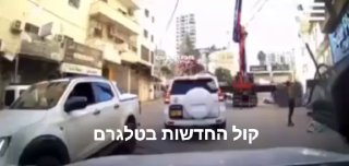 מטורףף מנוף קרס על רכב בכפר עקב...