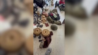 מצורף תיעוד אמצעי הלחימה שאותרו על-ידי הכוחות:...