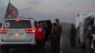 תיעוד של החבירה של עידן אלכסנדר לכוח צה״ל....