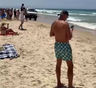 הלל ביטון רוזן: מטוס קל התרסק למים סמוך לחוף טאיו בבת ים ועליו...