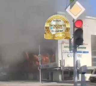 🔴 רוסיה: שריפה פרצה בקניון במוסקבה. הקניון נפגע מתקפת כטב