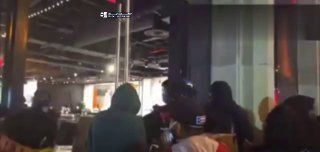 🔴הדרמה נמשכת בלוס אנג׳לס ביזה וגניבה המונית בחנויות...