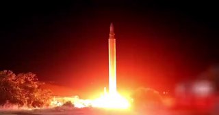 איראן מאיימת: