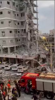 אני ראש עיריית בת ים צביקה ברוט: ״יש למעלה מעשרים נעדרים בזירה...