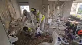 מהזירה במרכז...