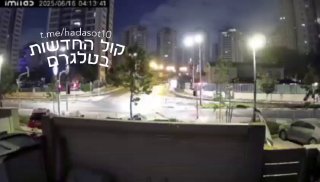 תיעוד דרמטי מהפגיעה הקטלנית שהרגה 5 אזרחים. בפתח תקווה הלילה...