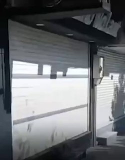 החנויות באיספהאן נסגרו בעקבות המלחמה ...