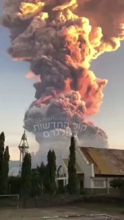 תיעוד מטורף- התפרצות הר הגעש לווטובי באי פלורס באינדונזיה...