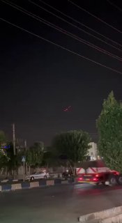 ערוצים באיראן מדווחים על הפעלת מערכות ההגנה האווירית בטהרן...