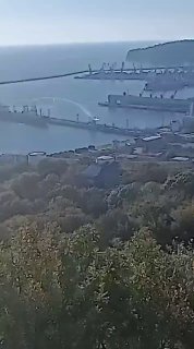 פגיעת כלי השיט הבלתי מאוישים של אוקראינה היום בנמל...