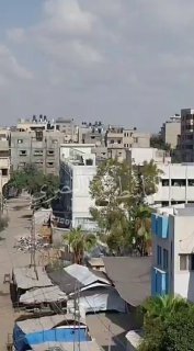 תקיפת בית הספר פהמי אלג'רג'אוי בשכונת דרג' בעיר עזה אחרי התרעת...