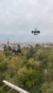 פגיעת כטב״ם של רוסיה הבוקר בקניון במחוז קייב באוקראינה. ...