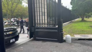 נתניהו נכנס לבית הלבןלערוץ הדיונים...