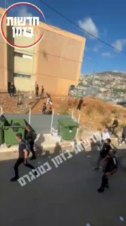 קטטה במג'אר בבית ספר התיכון ע״ש קאסם גאנם, בין תלמידים מוסלמים...