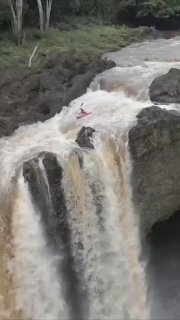 לא שפוי הבן אדם! 😳😳😳...