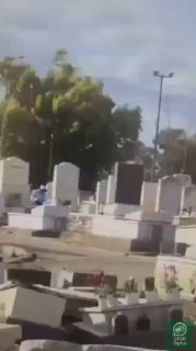 צפו - כתב אישום יוגש נגד תושב בית שאן שגרם נזק למספר קברים בבית...