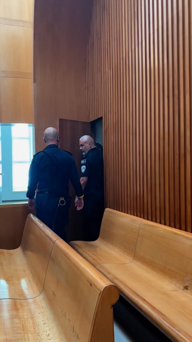 גיבור ישראל מתקבל בתשואות...